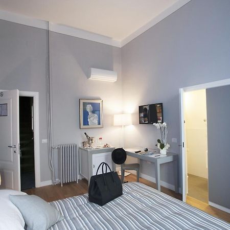 Hotel Il Sole Емполи Стая снимка