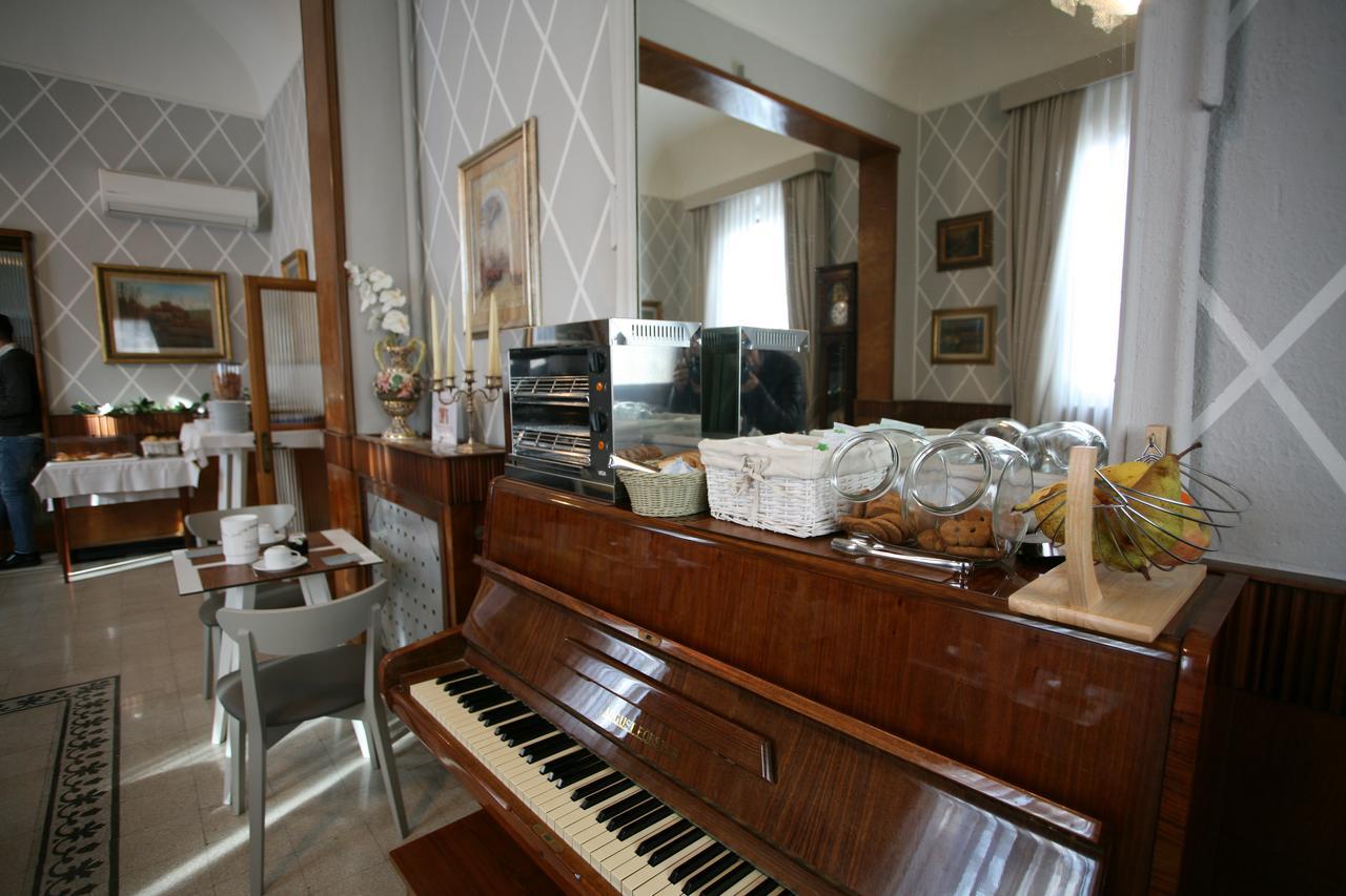 Hotel Il Sole Емполи Екстериор снимка